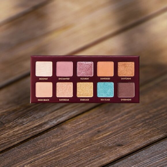 Wander Beauty Other - WANDER Beauty Wanderess Escape Eyeshadow Palette (NIB)